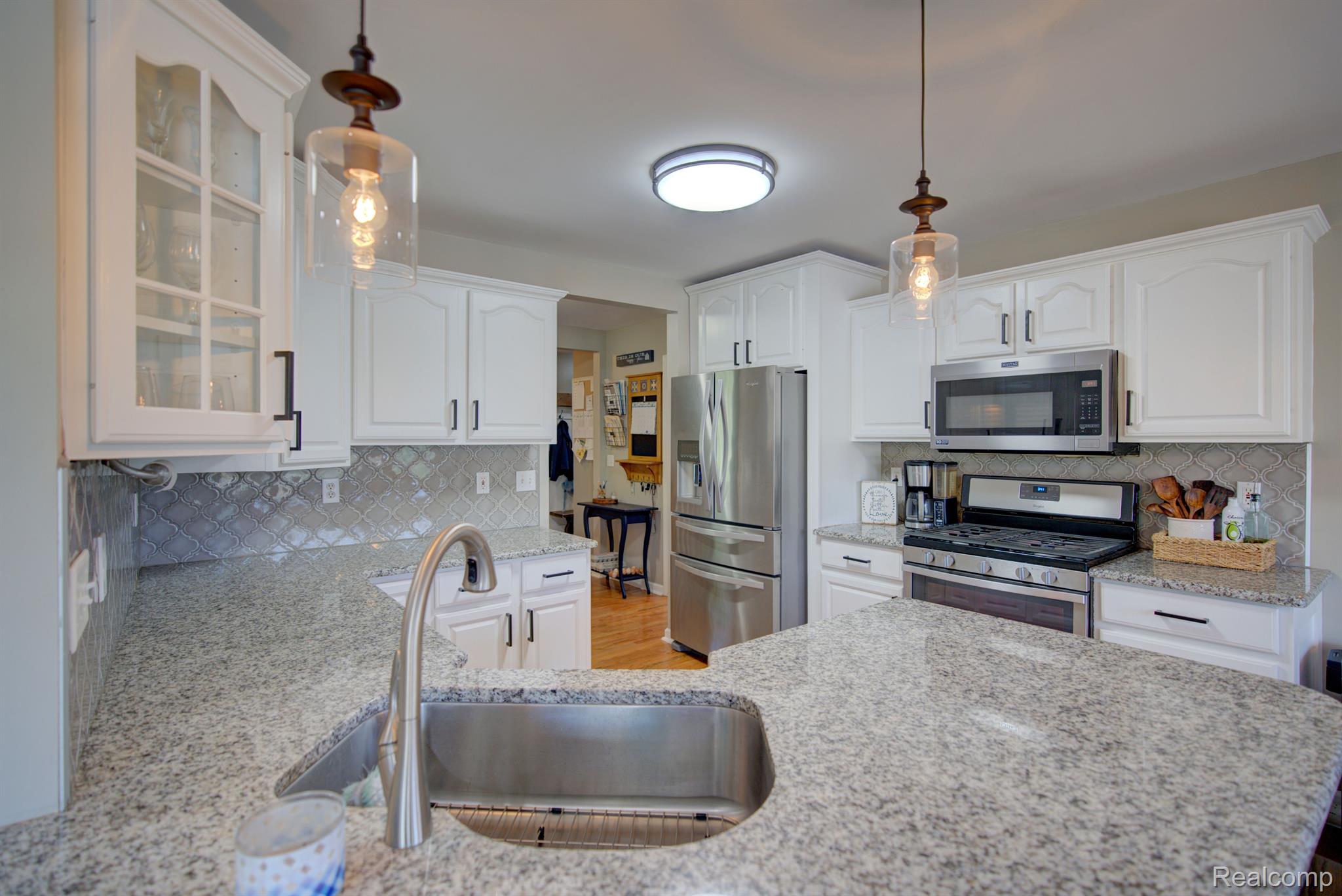 10243 East Coldwater Road Davison, MI 48423 - Photo 8 of 71 Gallery Image 8