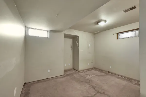$325,000 | 6874 Mercedes Avenue, Portage, IN 46368