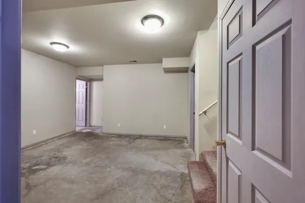 $325,000 | 6874 Mercedes Avenue, Portage, IN 46368