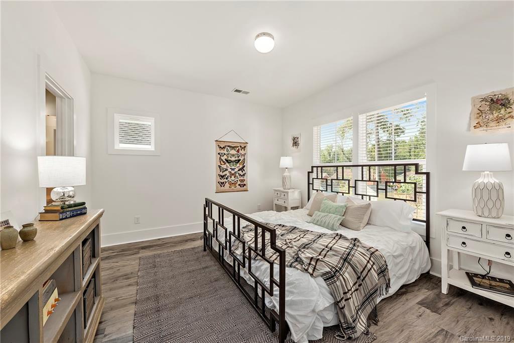 1415 Walton Road Charlotte, NC 28208 - Photo 11 of 24 Gallery Image 11