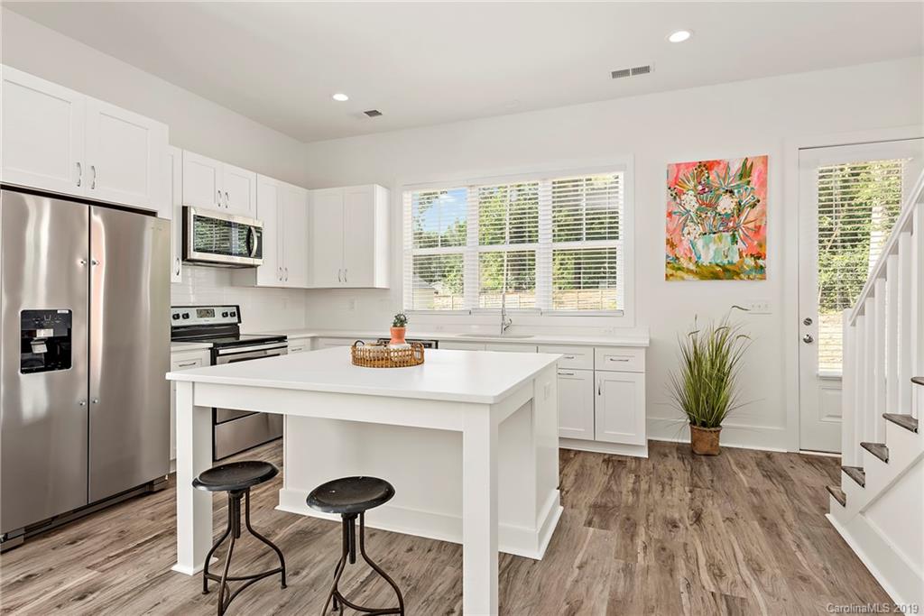 1415 Walton Road Charlotte, NC 28208 - Photo 3 of 24 Gallery Image 3