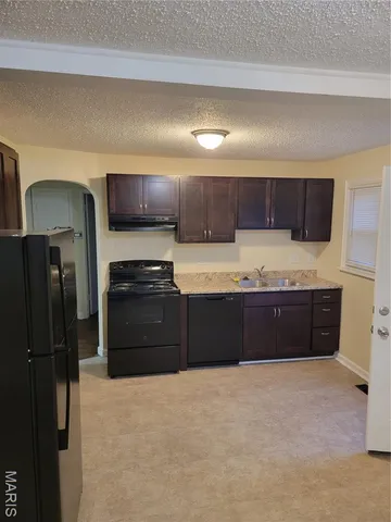 $1,400 | 206 North Marguerite Avenue, Ferguson, MO 63135