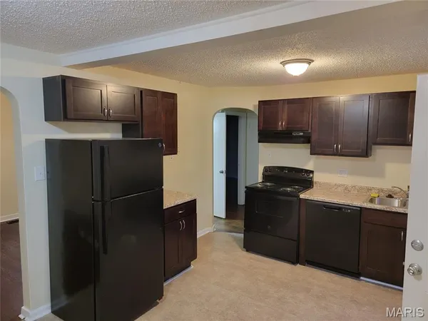 $1,200 | 206 North Marguerite Avenue, Ferguson, MO 63135