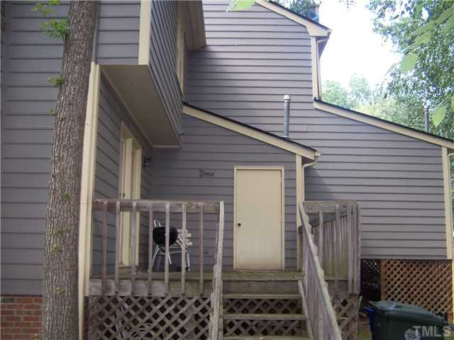 433 Oak Run Drive Raleigh, NC 27606 - Photo 9 of 9 Photo 9