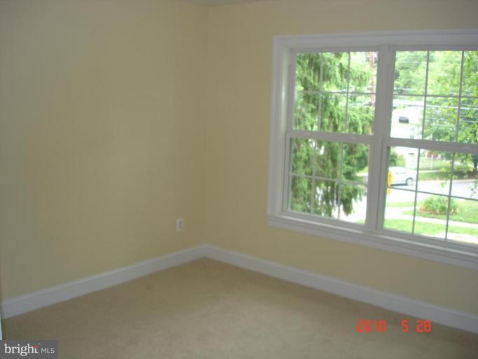 322 Franklin Avenue Silver Spring, MD 20901 - Photo 16 of 23 3rd Bedroom