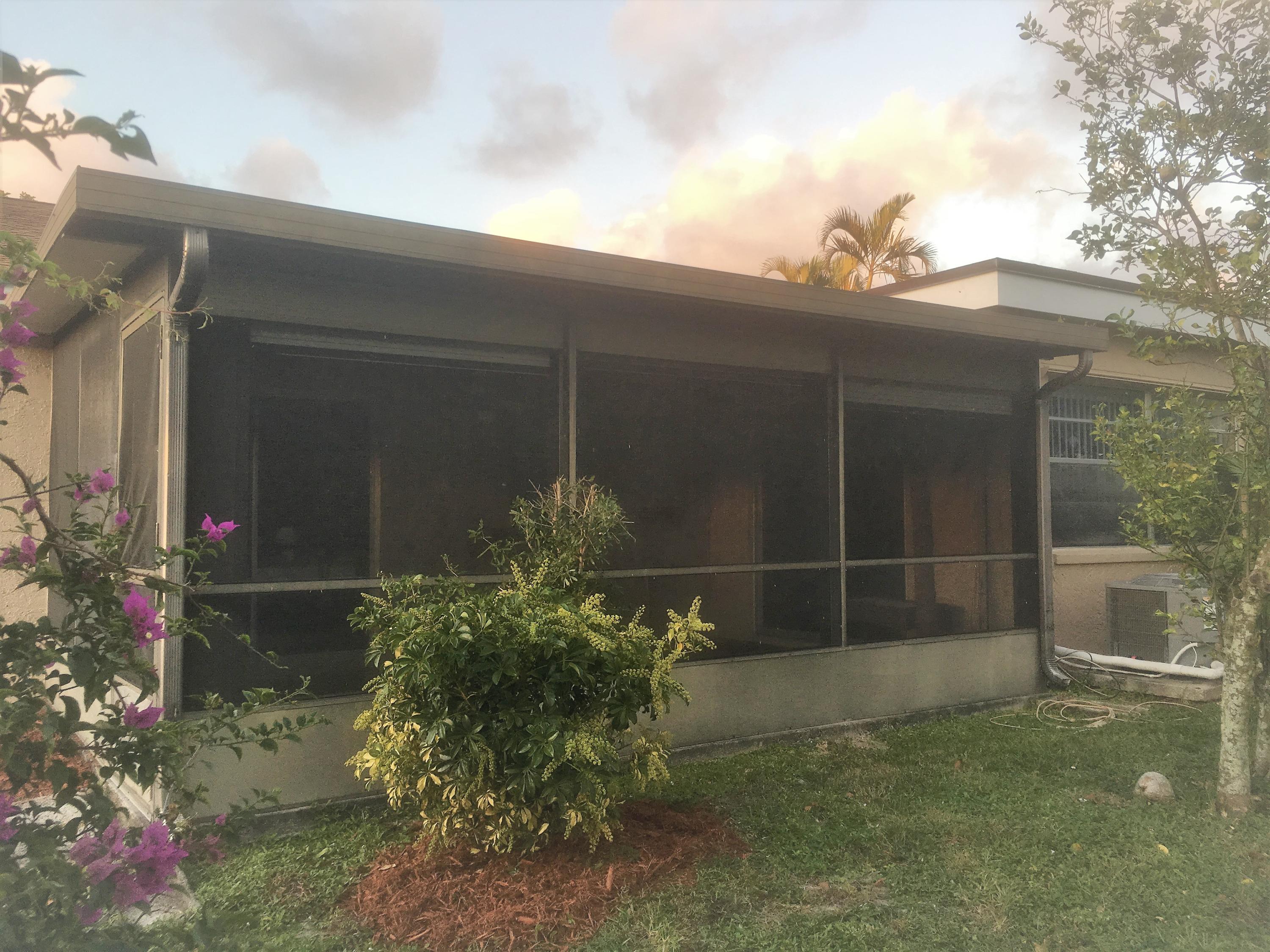 7200 Pine Manor Drive Lake Worth, FL 33467 - Photo 40 of 48 back patio3