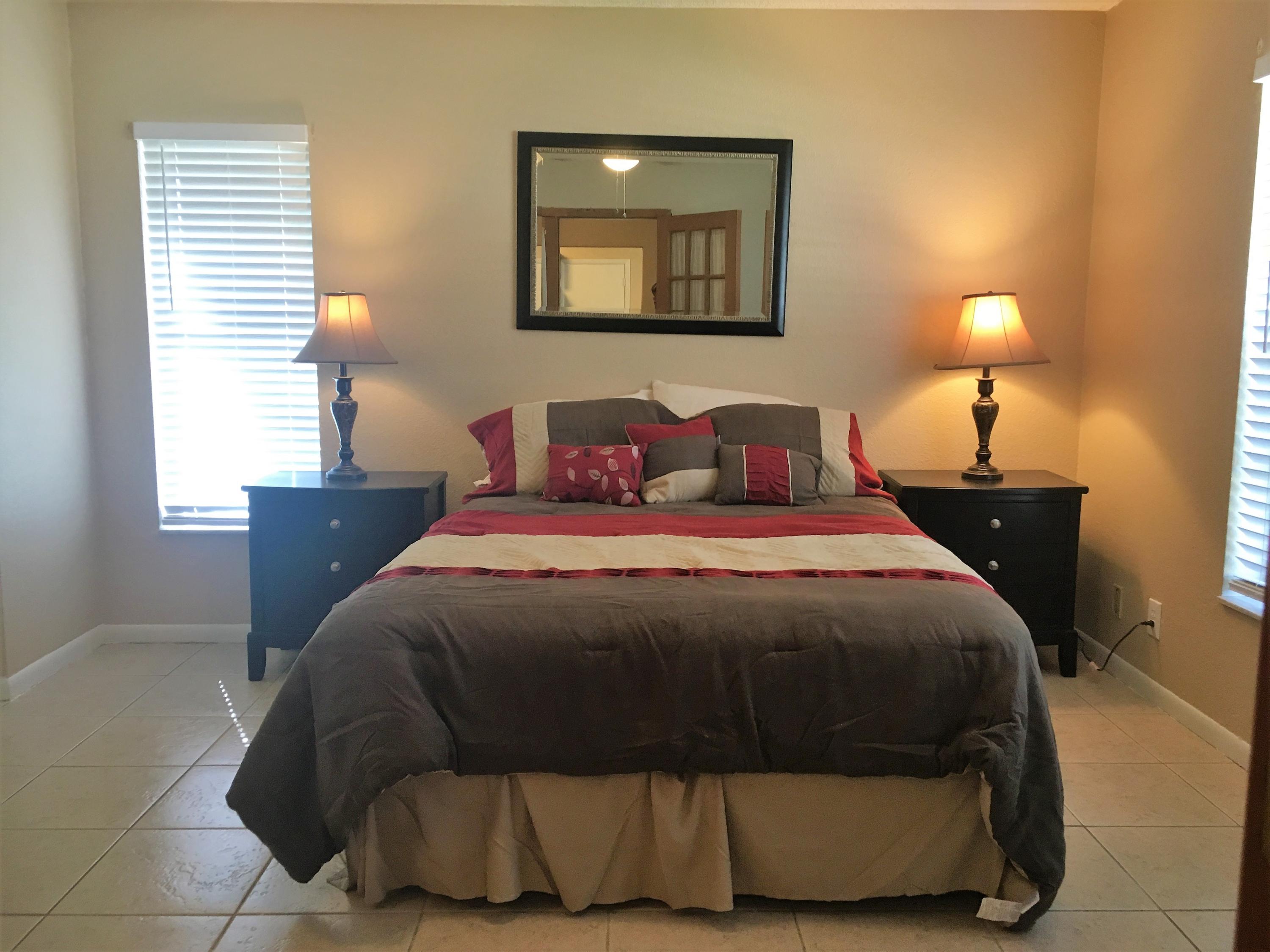 7200 Pine Manor Drive Lake Worth, FL 33467 - Photo 10 of 48 masterbed4