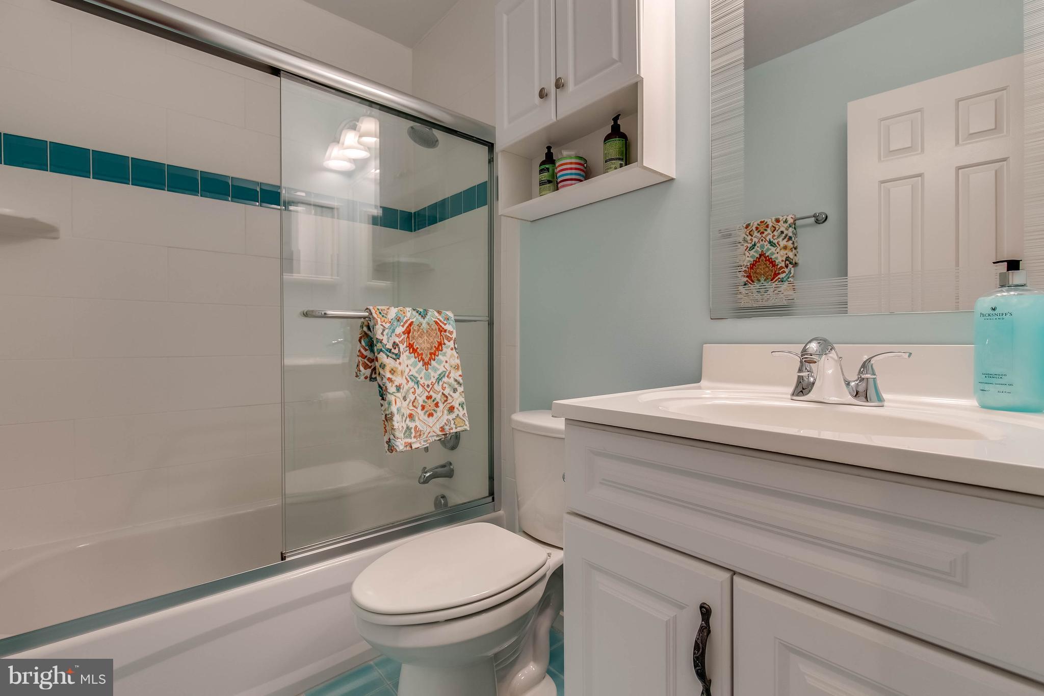 4820 Powell Road Fairfax, VA 22032 - Photo 24 of 31 Updated hall bath