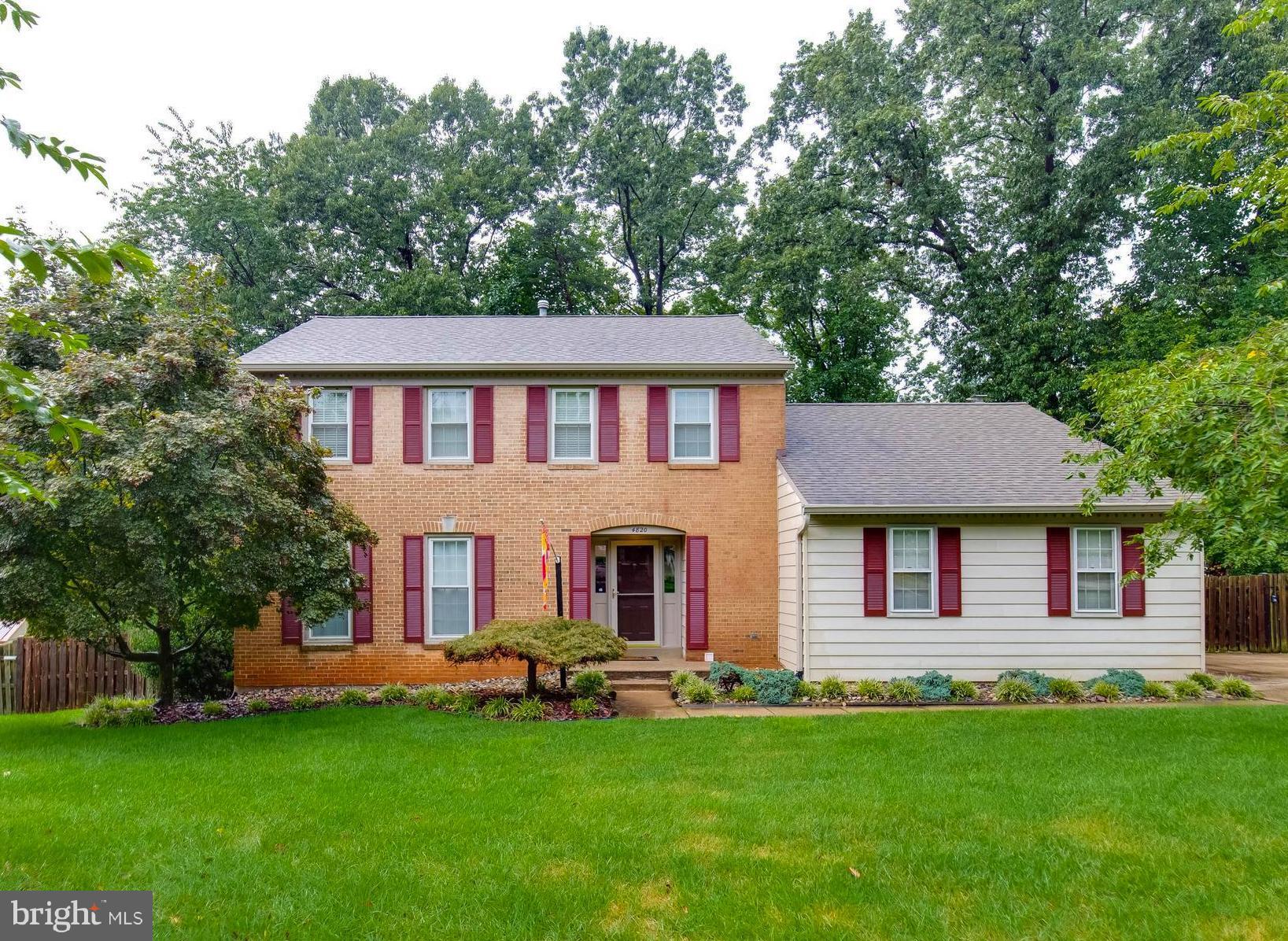 4820 Powell Road Fairfax, VA 22032 - Photo 30 of 31 Side load 2 car garage