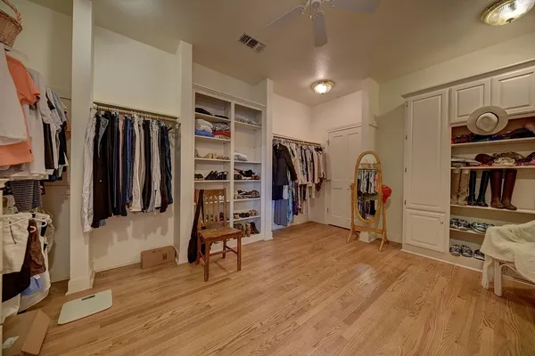 $4,395,000 | 10777 Mazoch Road, Weimar, TX 78962