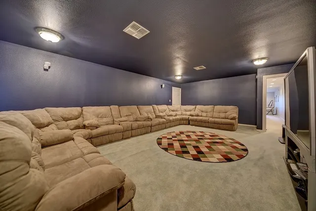 $5,399,000 | 10777 Mazoch Road, Weimar, TX 78962