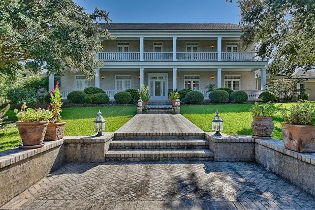 $5,399,000 | 10777 Mazoch Road, Weimar, TX 78962