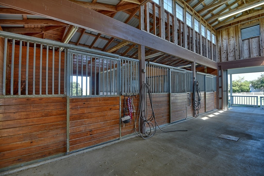 10777 Mazoch Road Weimar, TX 78962 - Photo 45 of 50