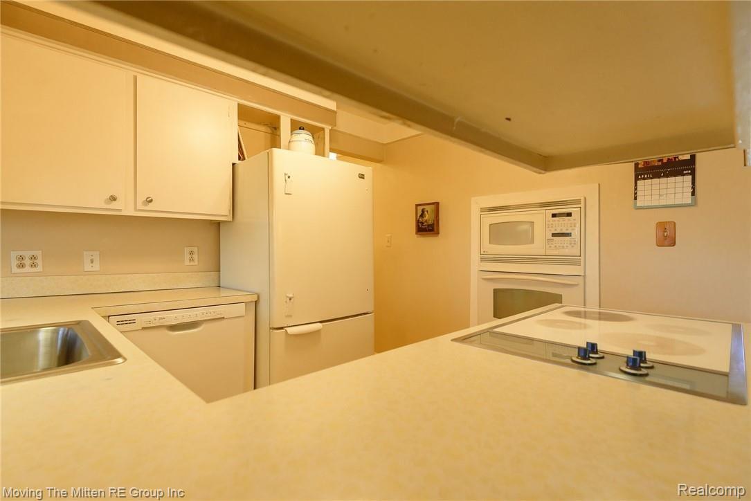 6911 Edwards Road Belleville, MI 48111 - Photo 20 of 56 MTM_6911_edwards-30.jpg