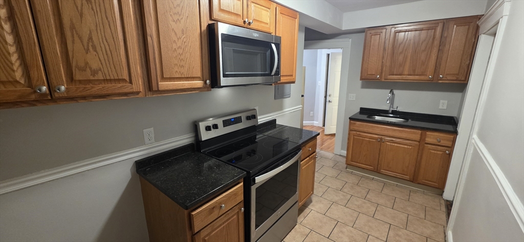 77 Green Street, Unit 20 Lynn, MA 01902 - Photo 2 of 7