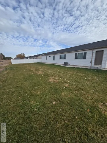 $439,900 | 2602 Baylor Drive, Ammon, ID 83406