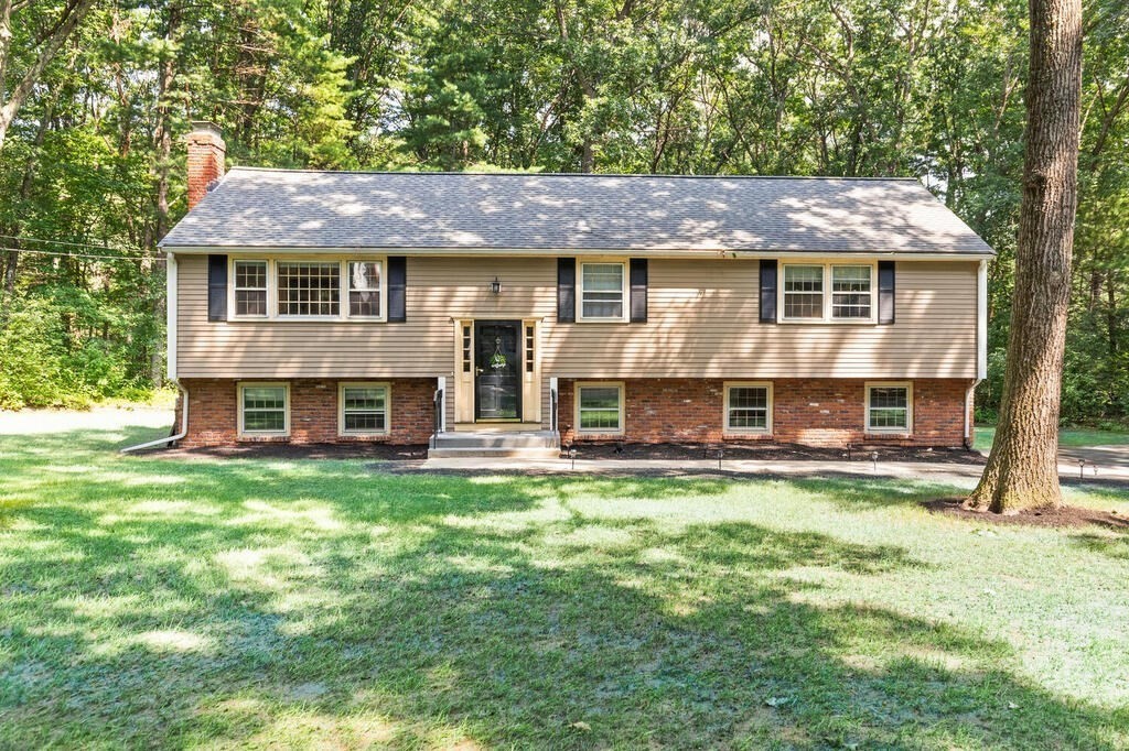 12 Pondview Road Sudbury, MA 01776 - Photo 1 of 29