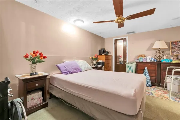 $239,900 | 3352 Seffner Drive, Holiday, FL 34691