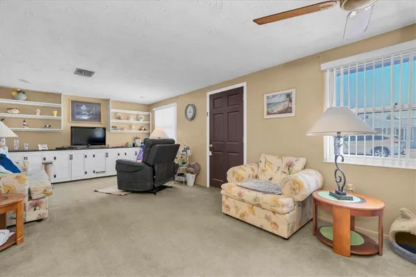 $239,900 | 3352 Seffner Drive, Holiday, FL 34691