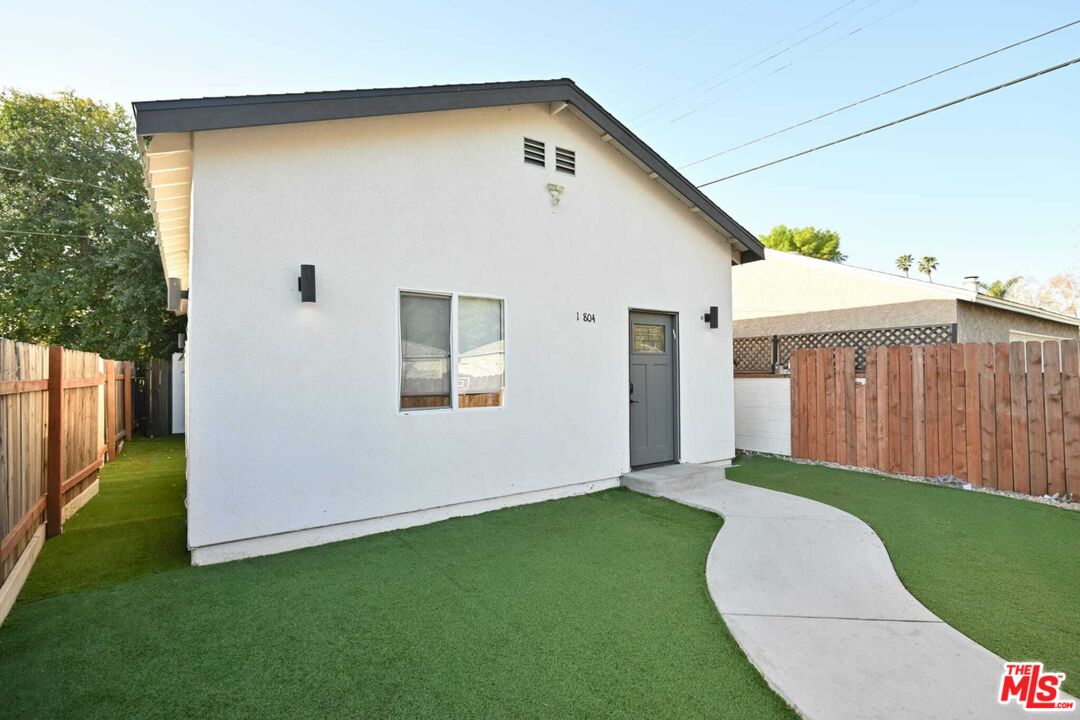 6961 Balcom Avenue Reseda, CA 91335 - Photo 23 of 23