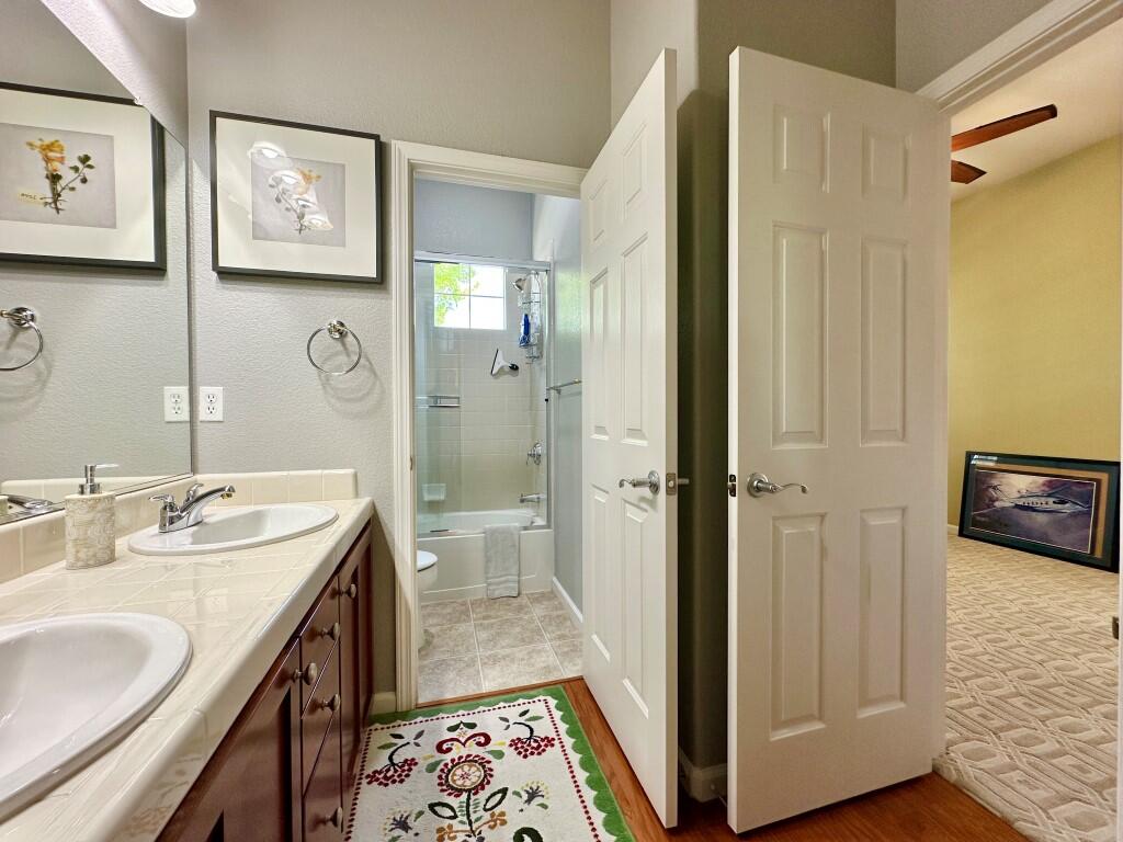 10555 Hampton Creek Drive Reno, NV 89521 - Photo 32 of 50 067