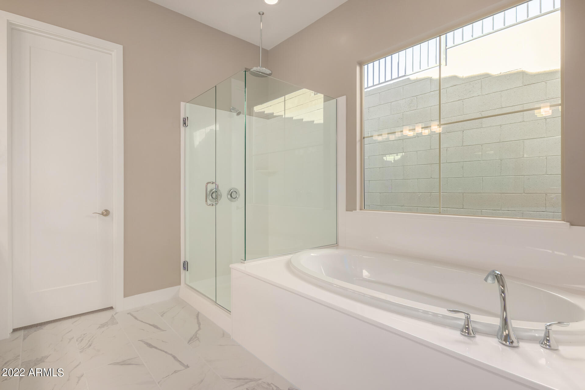 38500 North School House Road, Unit 65 Cave Creek, AZ 85331 - Photo 16 of 33 Master Bath