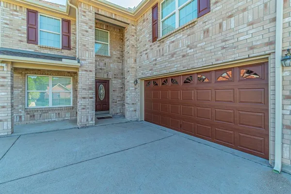 $449,000 | 115 Matamoros Street, Grand Prairie, TX 75051