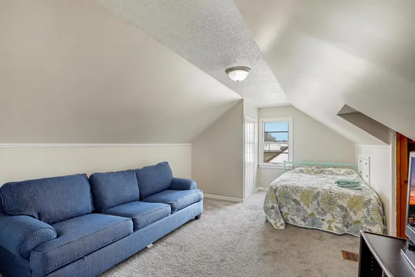 $330,000 | 5301 Edgewood Avenue North, Crystal, MN 55428