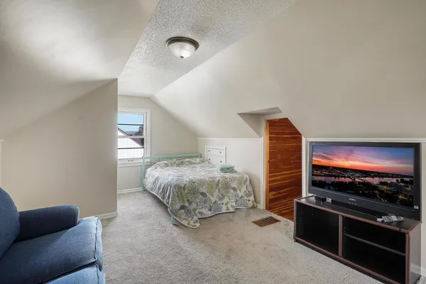 $330,000 | 5301 Edgewood Avenue North, Crystal, MN 55428