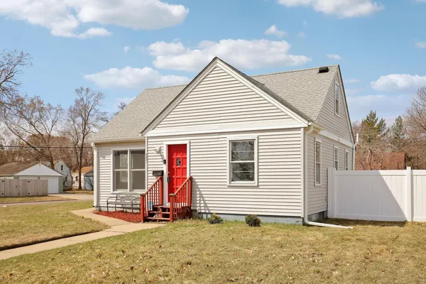 $330,000 | 5301 Edgewood Avenue North, Crystal, MN 55428