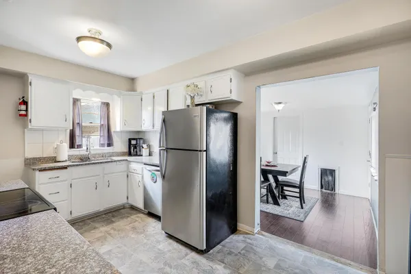 $330,000 | 5301 Edgewood Avenue North, Crystal, MN 55428