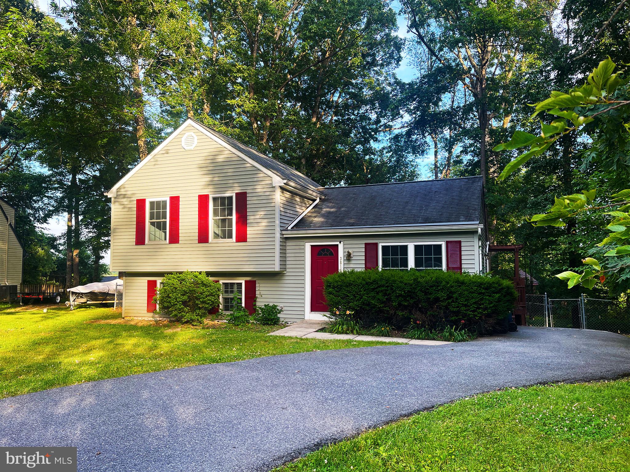 3815 Pippins Place Point of Rocks, MD 21777 - Photo 1 of 34