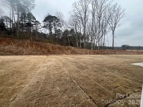 $2,150 | 1281 30th St Lane Northeast, Conover, NC 28613