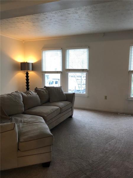 41 Hemingway Street Pittsburgh, PA 15213 - Photo 11 of 17 Gallery Image 11