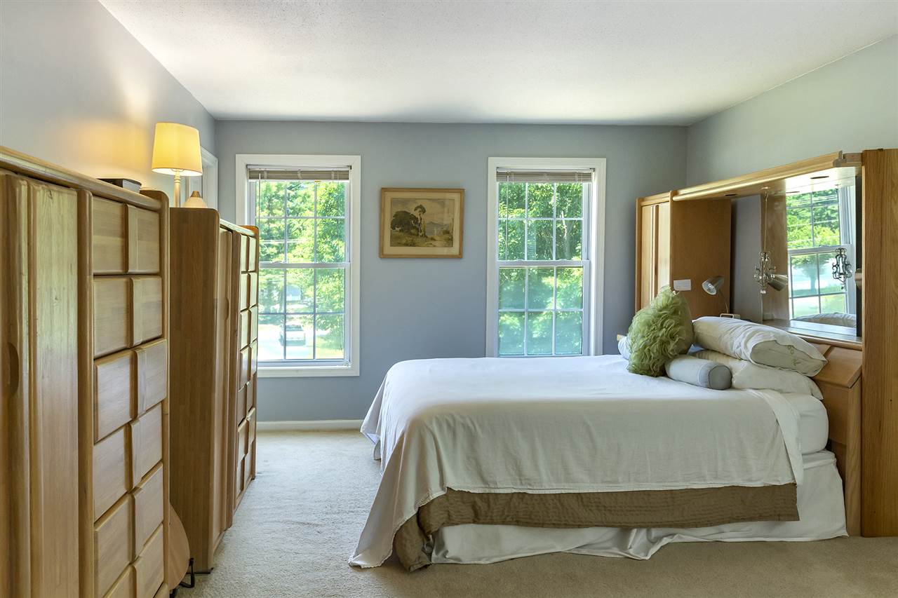7 Gamache Road Derry, NH 03038 - Photo 20 of 34