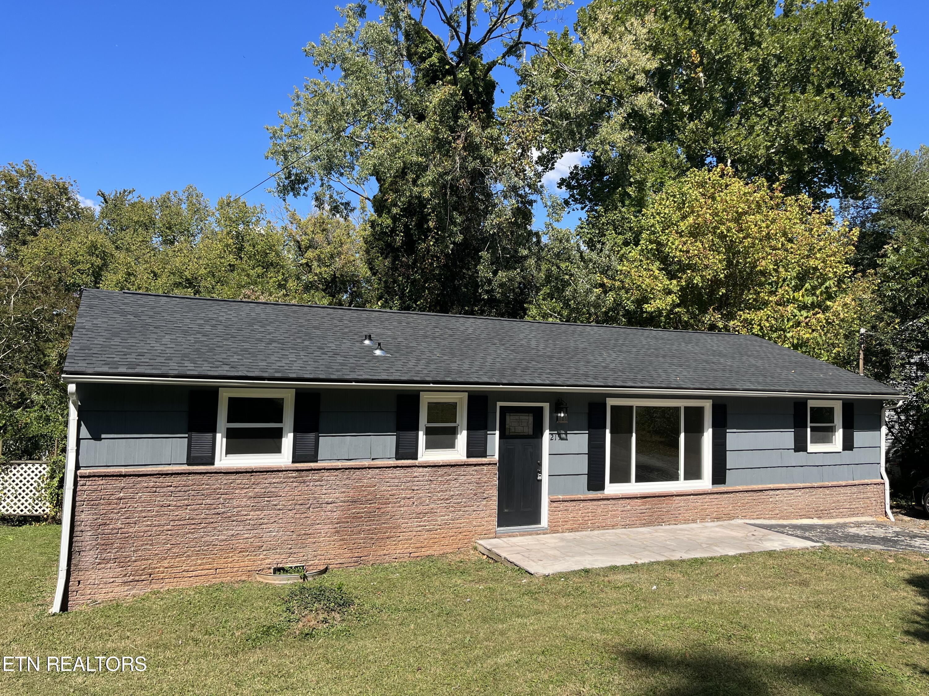 219 East Young High Pike  