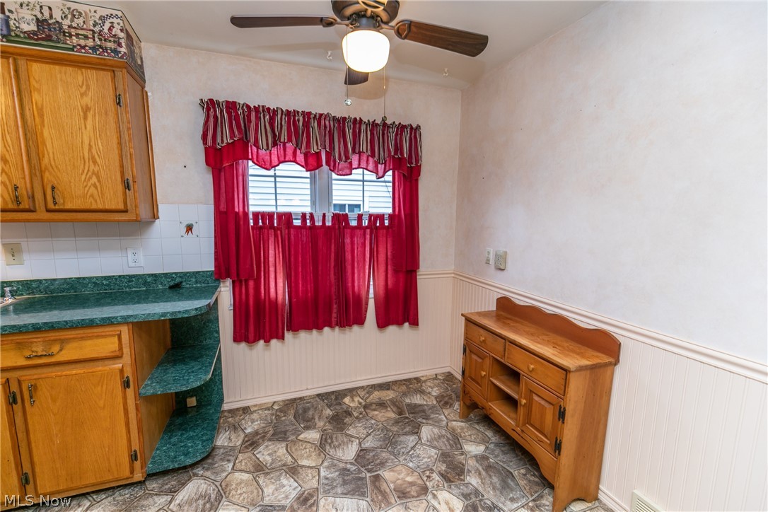 504 Metcalf Road Elyria, OH 44035 - Photo 29 of 32 Gallery Image 29