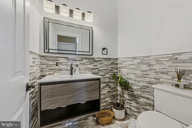 $875,000 | 19 Sienna Drive, Landenberg, PA 19350