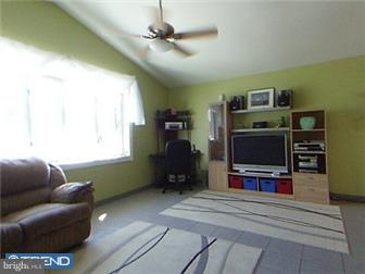 3656 Chesterfield Road Philadelphia, PA 19114 - Photo 8 of 12 Living Room