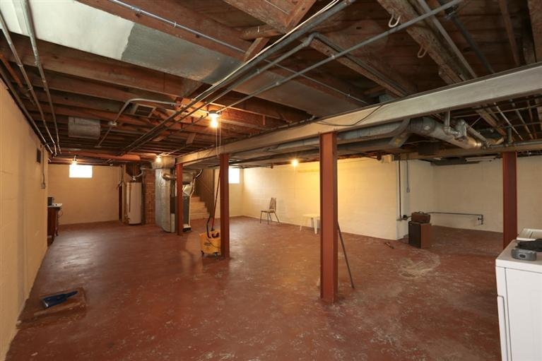 317 North Rensselaer Street Griffith, IN 46319 - Photo 10 of 10 767x511