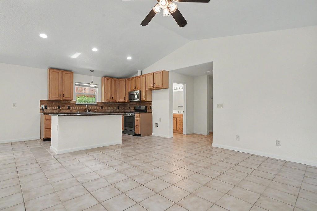 27325 Barton Road Pioneer, CA 95666 - Photo 9 of 62