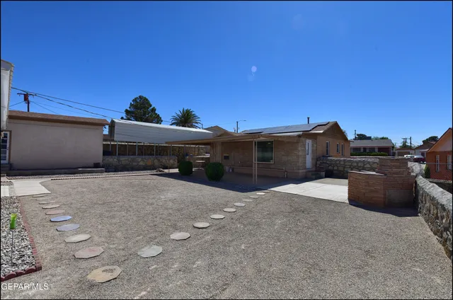 $298,900 | 5107 Raymond Jays Road, El Paso, TX 79903