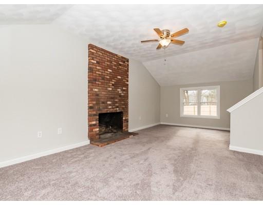 8 David Road Billerica, MA 01821 - Photo 8 of 23 Gallery Image 8