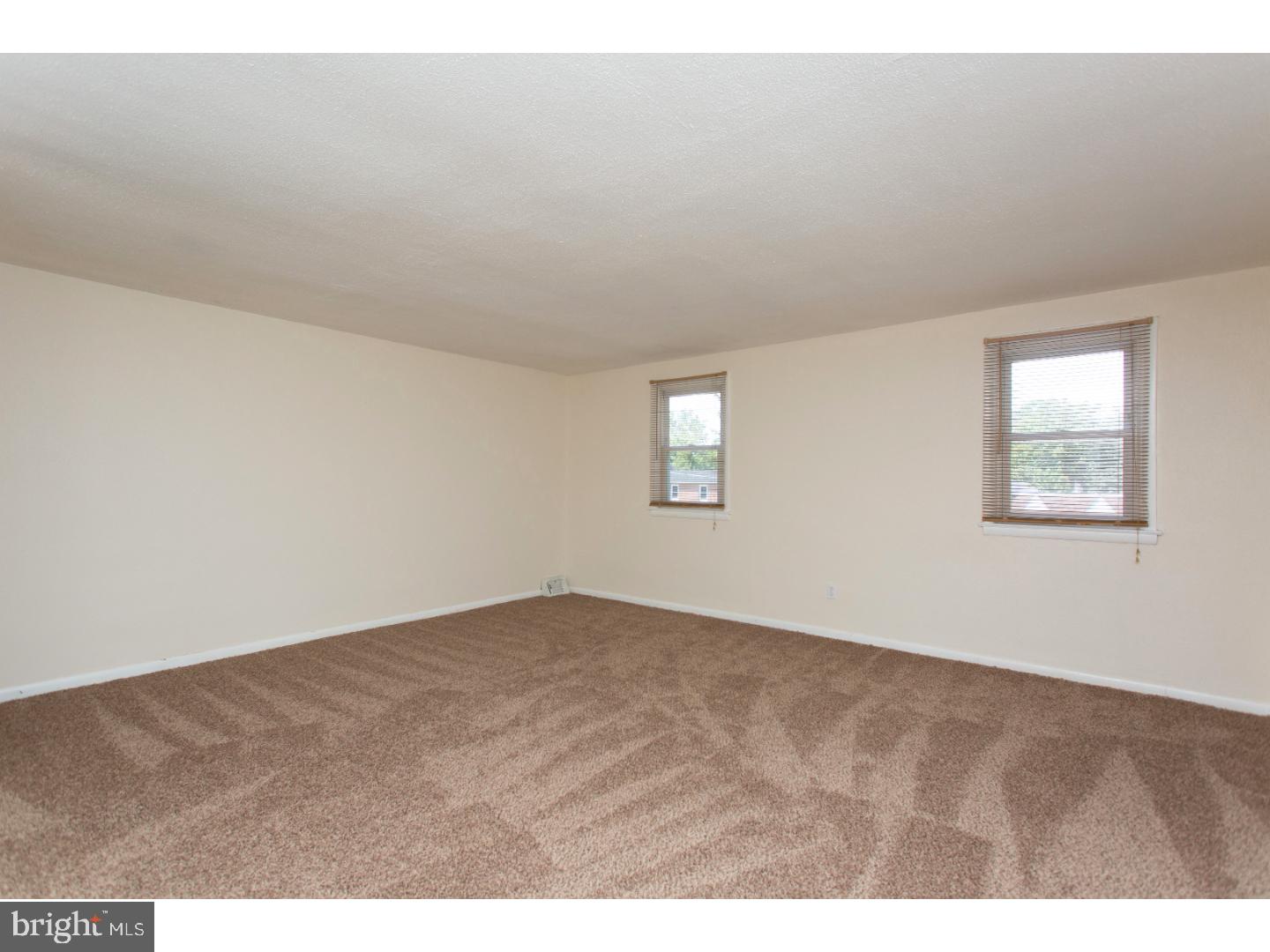 1303 Powell Road Brookhaven, PA 19015 - Photo 17 of 24
