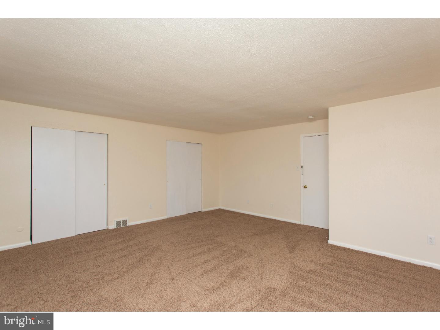 1303 Powell Road Brookhaven, PA 19015 - Photo 18 of 24