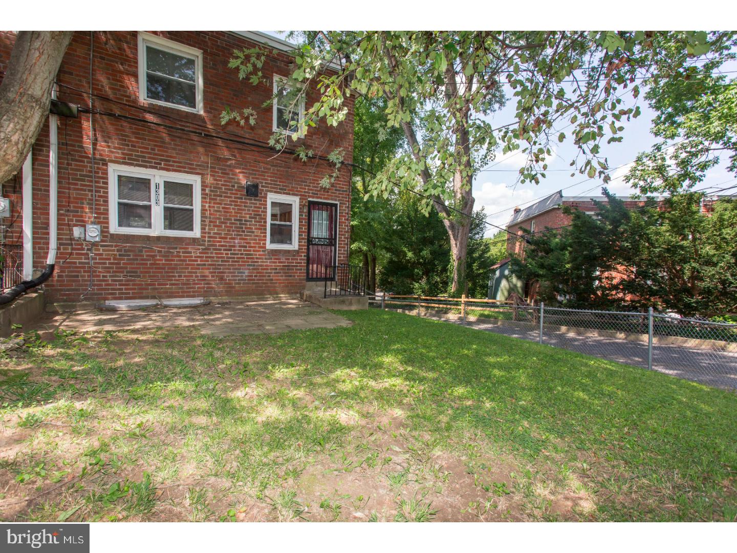 1303 Powell Road Brookhaven, PA 19015 - Photo 23 of 24