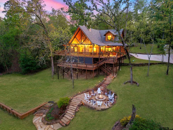 $1,850,000 | 1625 Canadian Drive, Scroggins, TX 75480