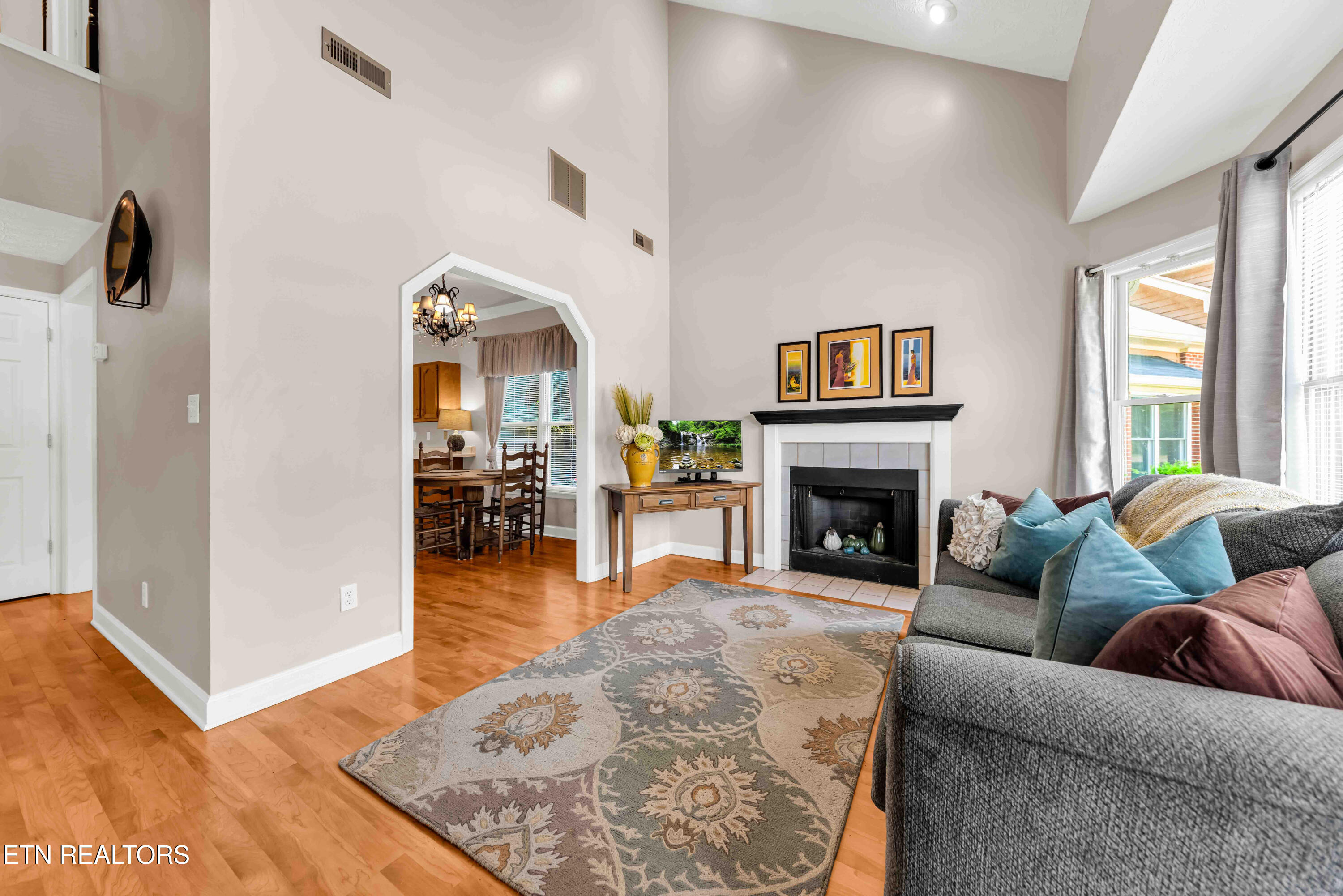 16 Belmont Court Oak Ridge, TN 37830 - Photo 5 of 22 6