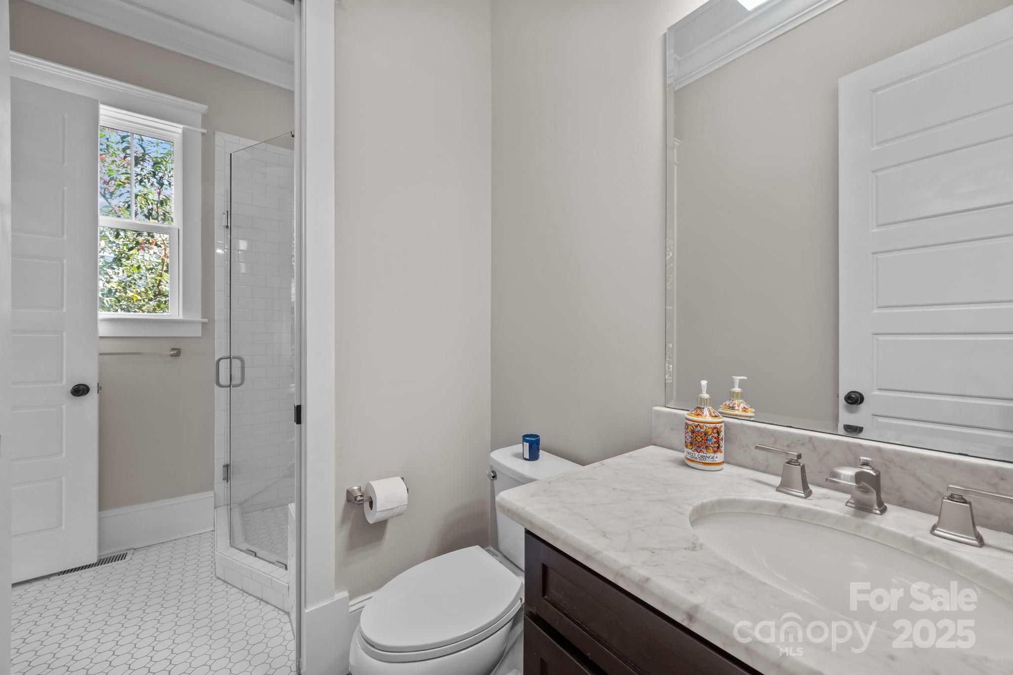 933 Sedgefield Road Charlotte, NC 28209 - Photo 12 of 47