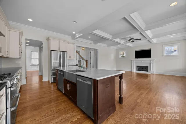 $1,899,000 | 933 Sedgefield Road, Charlotte, NC 28209